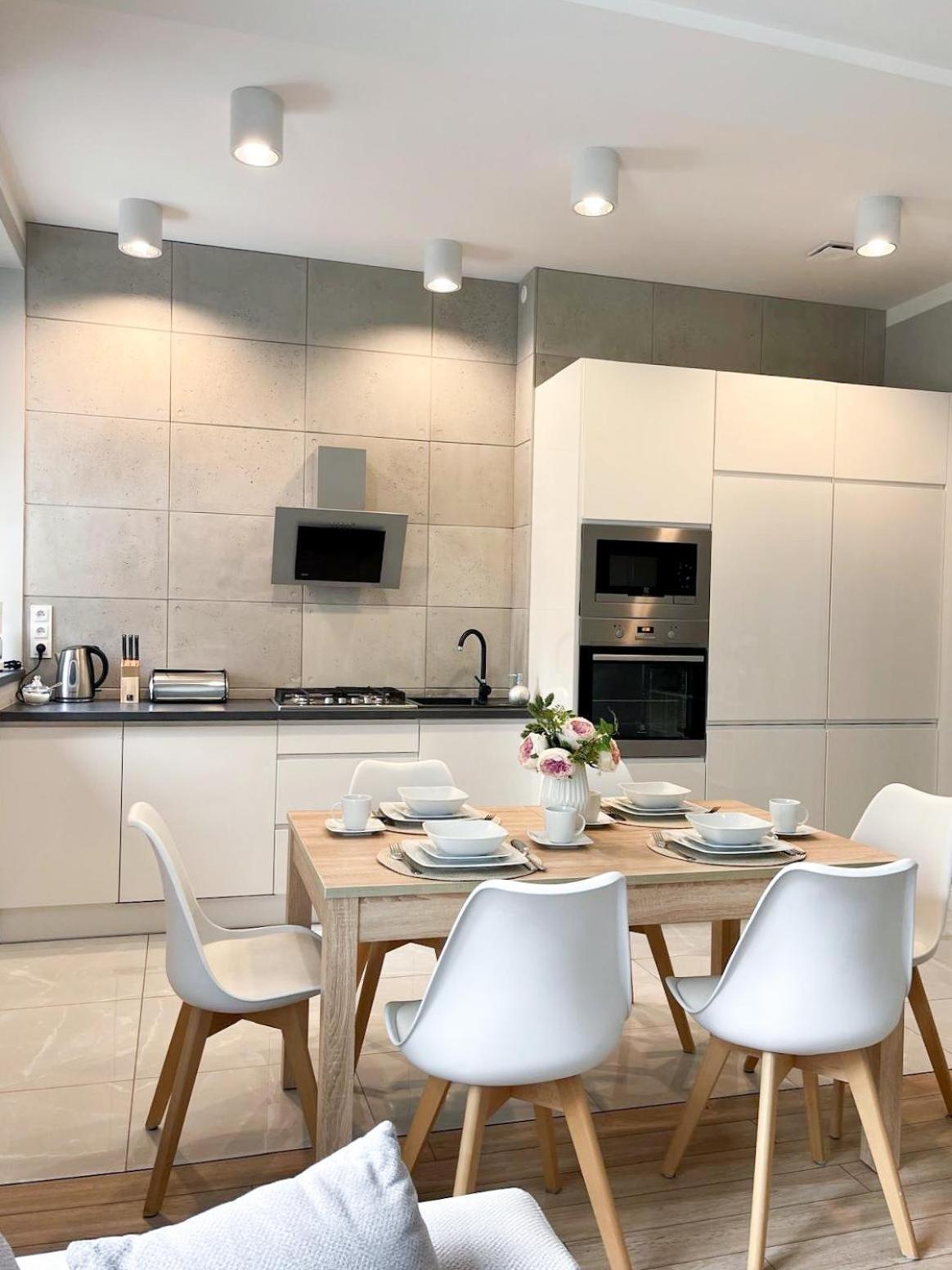 Luksusowy Apartament Dla 6 Osob - 90 M2 슈비노우이스쳬 외부 사진