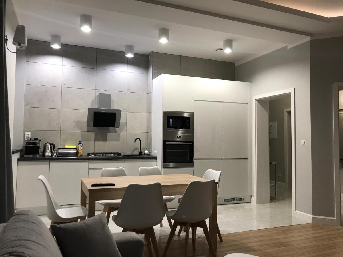 Luksusowy Apartament Dla 6 Osob - 90 M2 슈비노우이스쳬 외부 사진